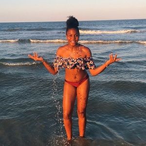 Meet your Posher, Sydney